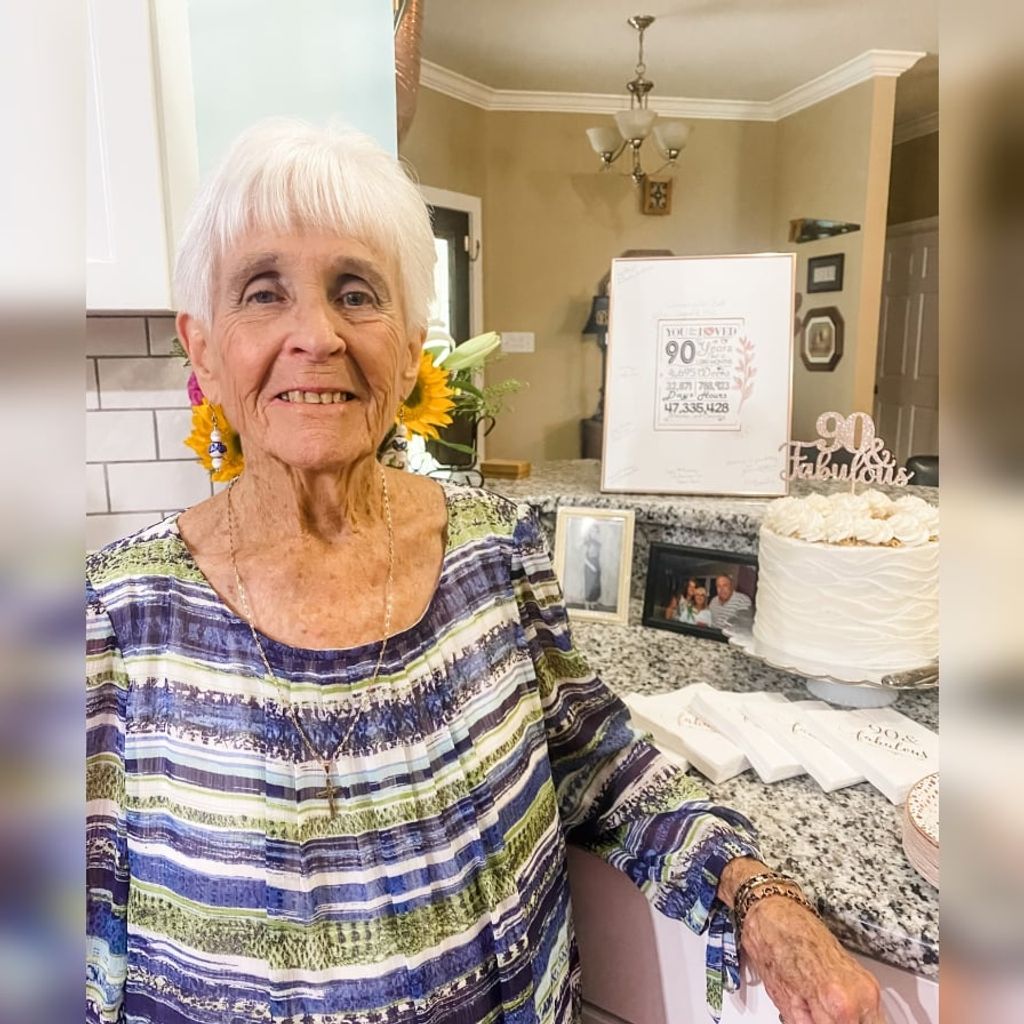 Elouise Wise Bell Profile Photo