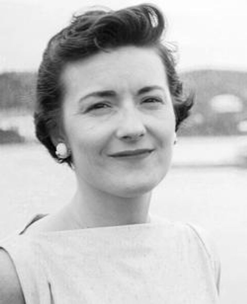 Evelyn Collins Daley