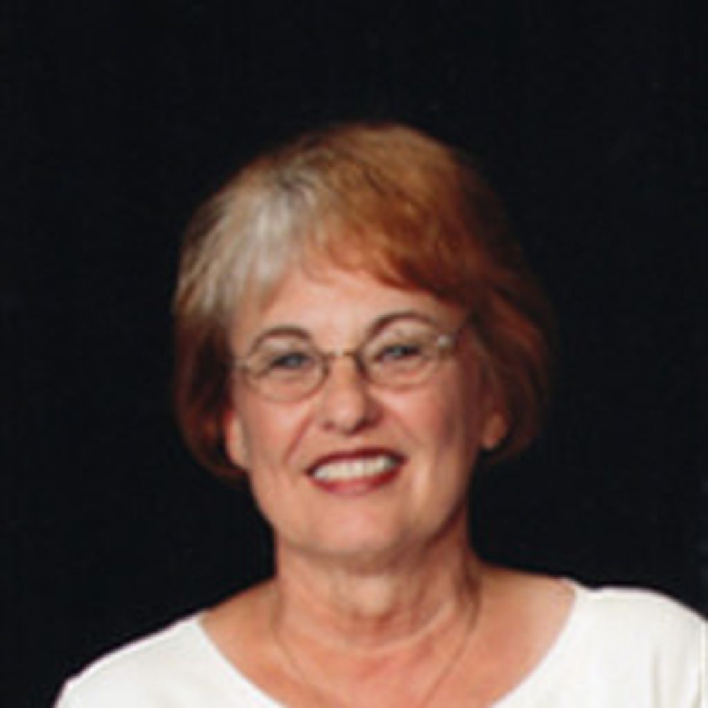 Elizabeth 'Dee Dee' Ann "Dee Dee" Tymkowicz (Collins)