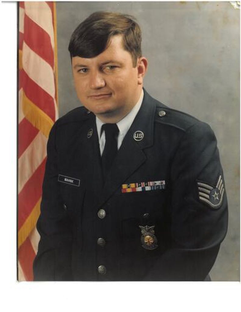 William W. Mahnk Profile Photo