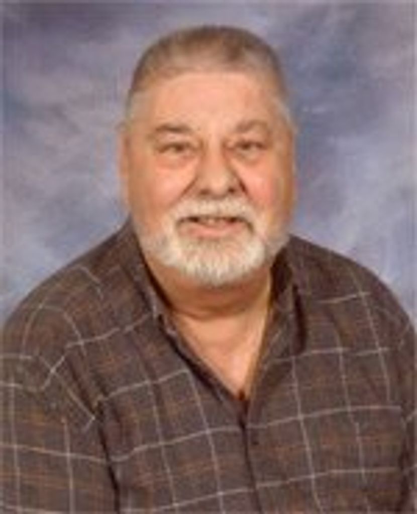 Roger D Robichaud