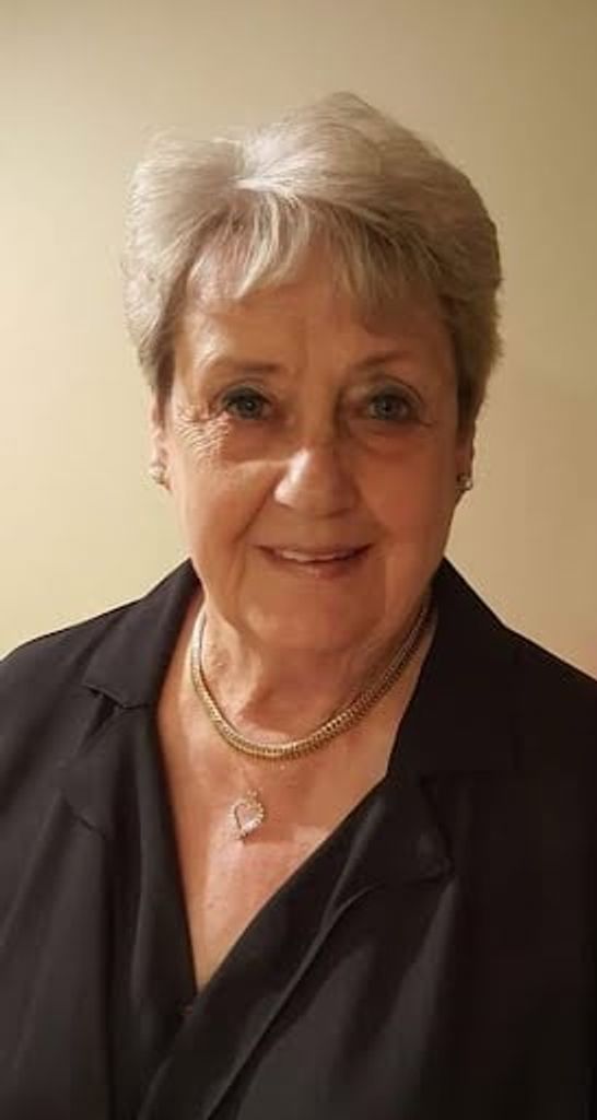 Donna Louise Huggins Riley