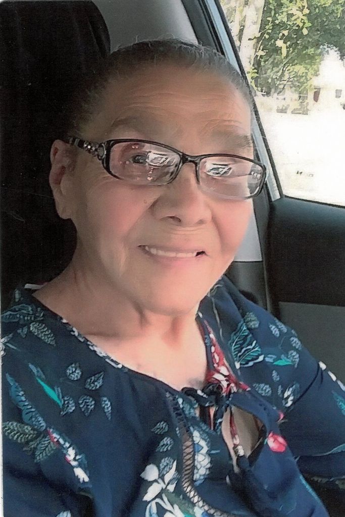 Angela Rivera-Centeno Profile Photo