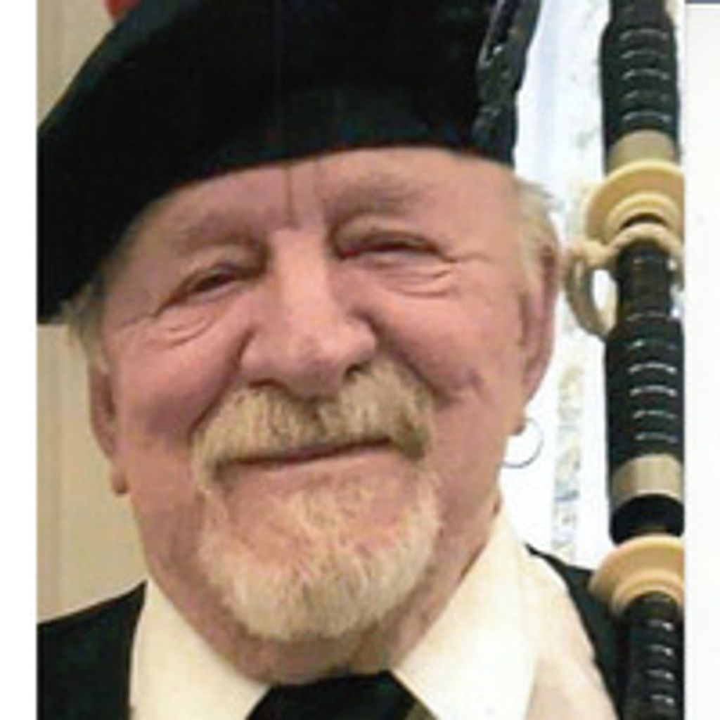 Robert  "Woody" Whitacre