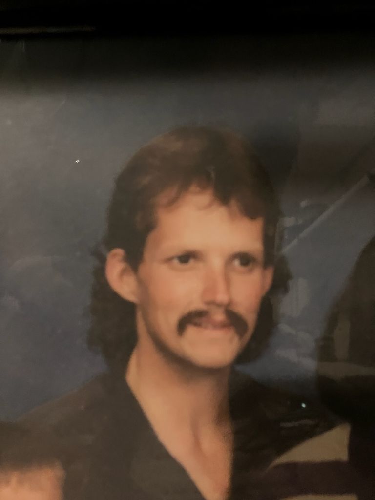Robert Stuart Profile Photo