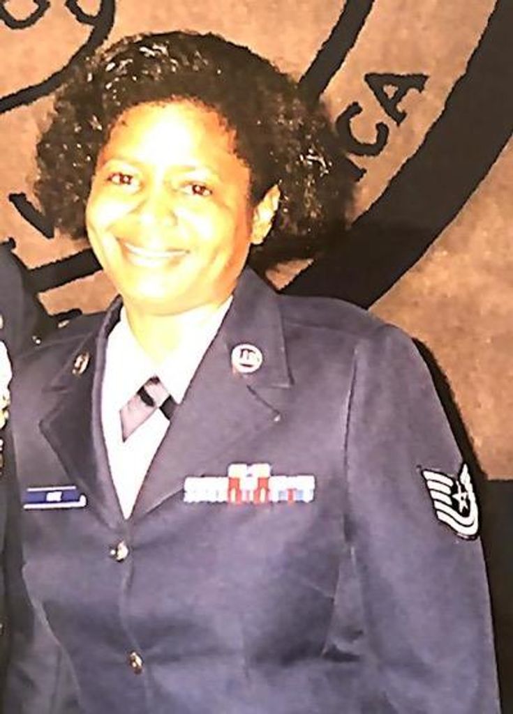 Lora Paulette Hite Profile Photo