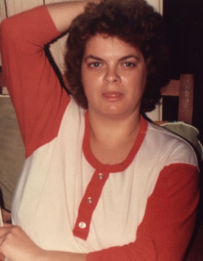 Connie Sue Knee Profile Photo