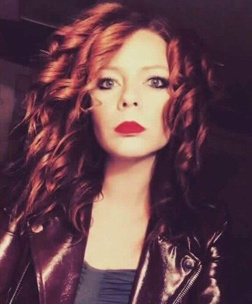 Holly Deanna Stanton Profile Photo