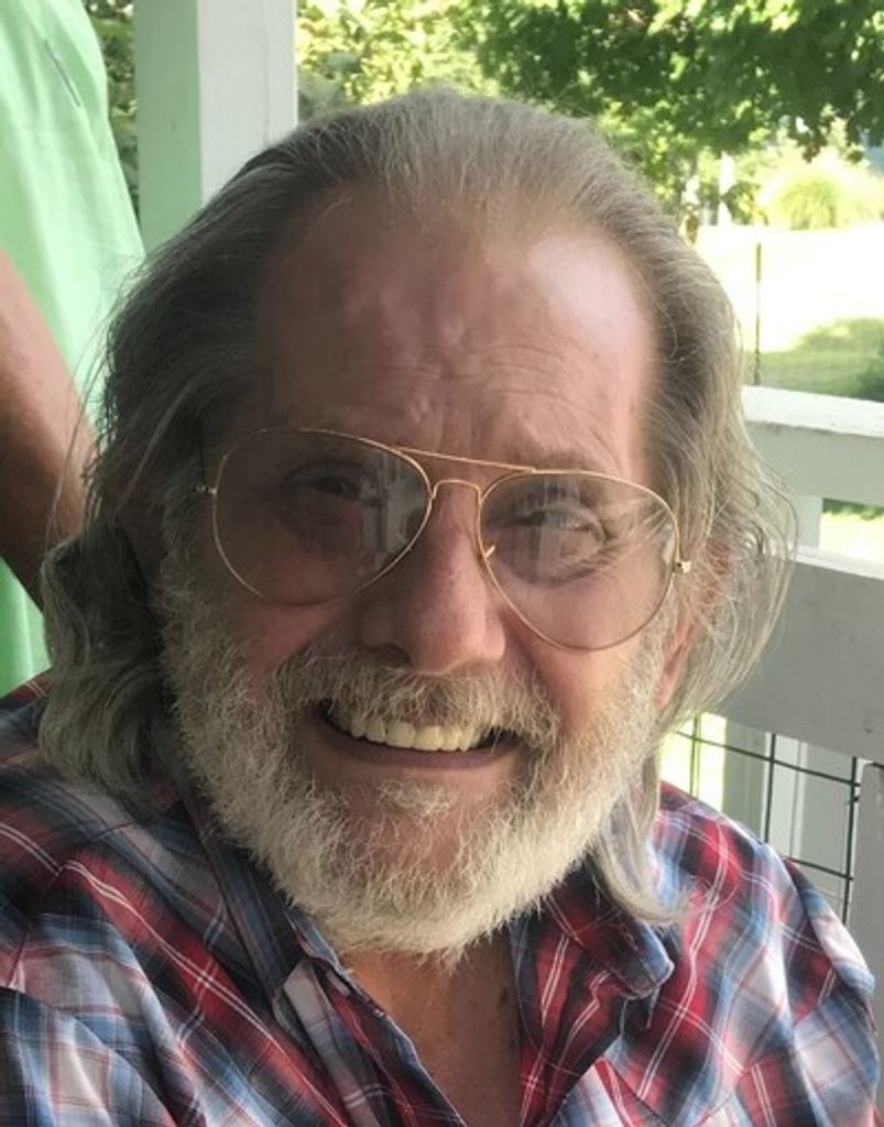 Julian East Iii Profile Photo