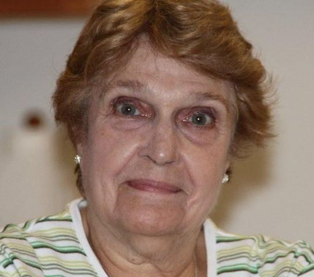 Suzanne Y. Johnson Profile Photo