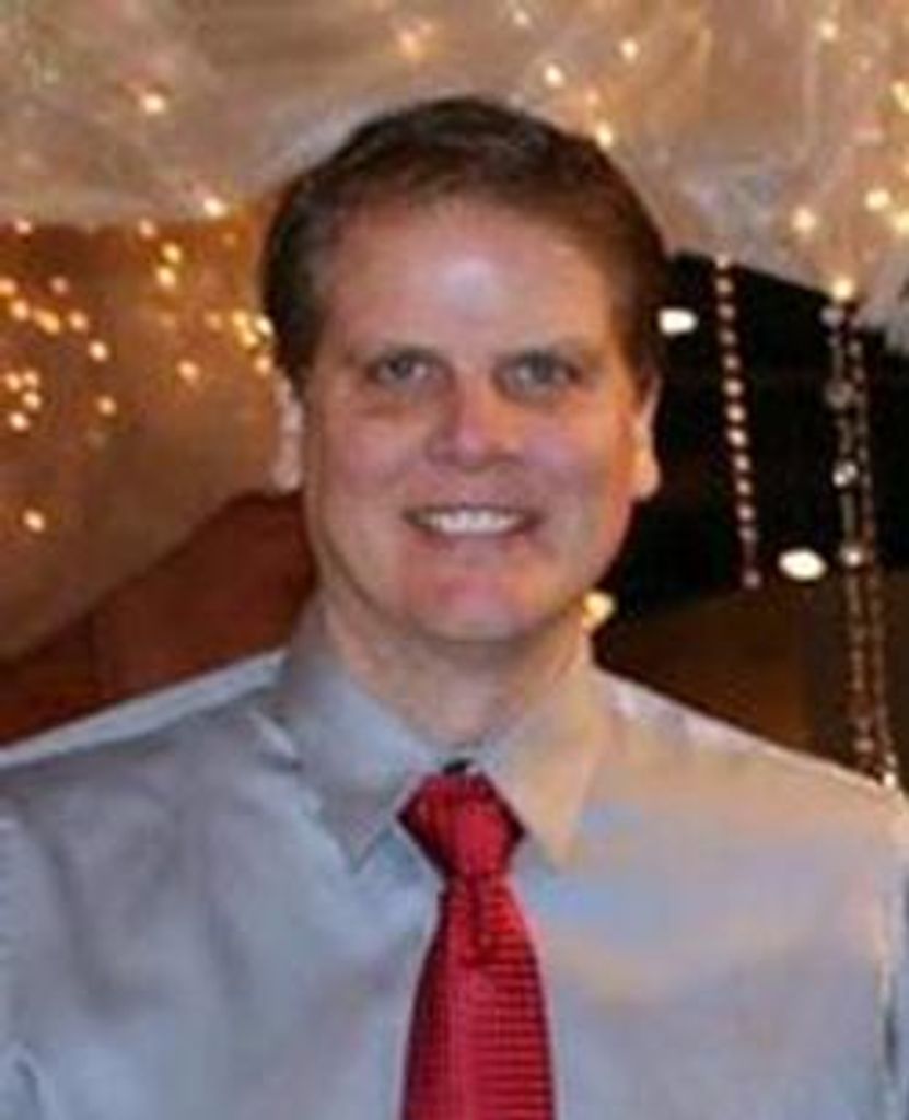 Greg Elliott Nesseim
