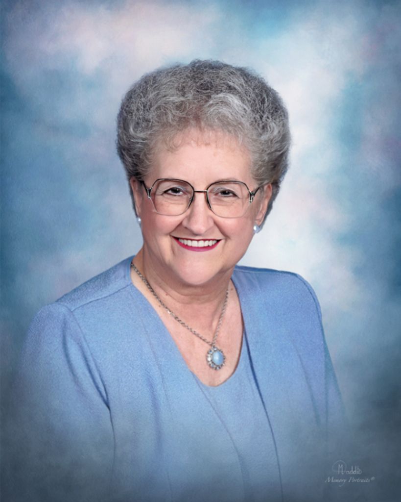 Warnelia (Whitlow)  Lewis Profile Photo