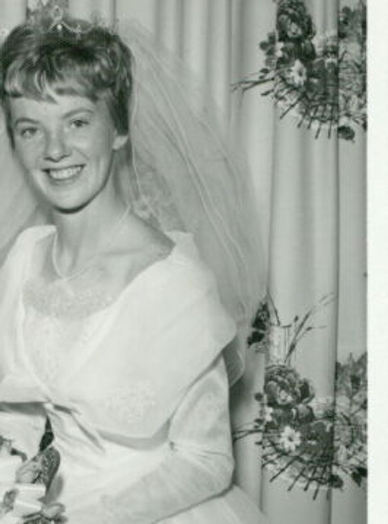 Helen Lyons