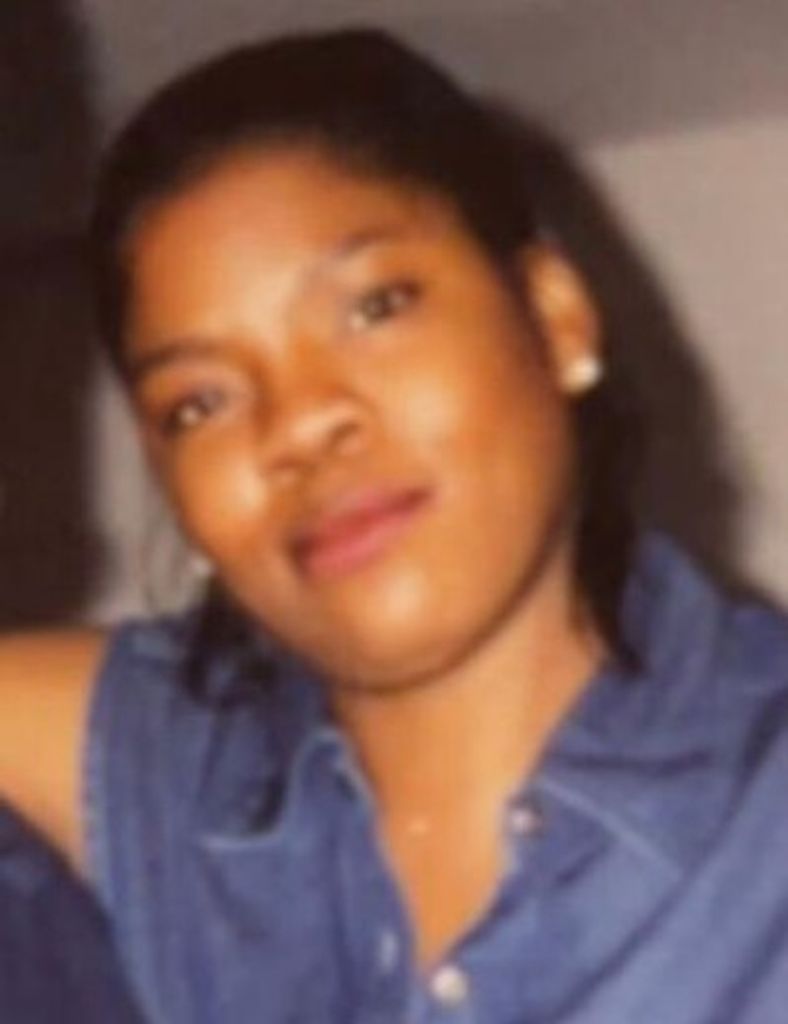 Carolyn Maxwell Profile Photo