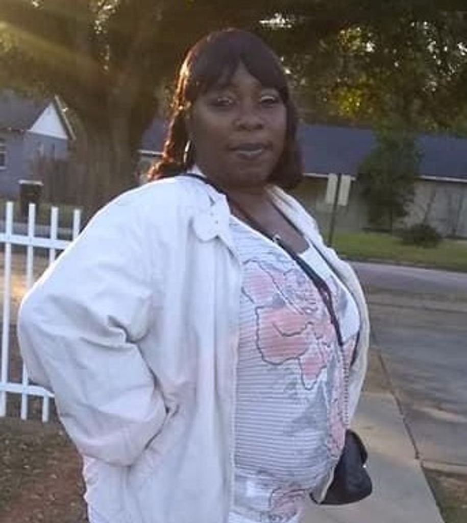 Ms. Kenyortta Vontressa Frazier Profile Photo