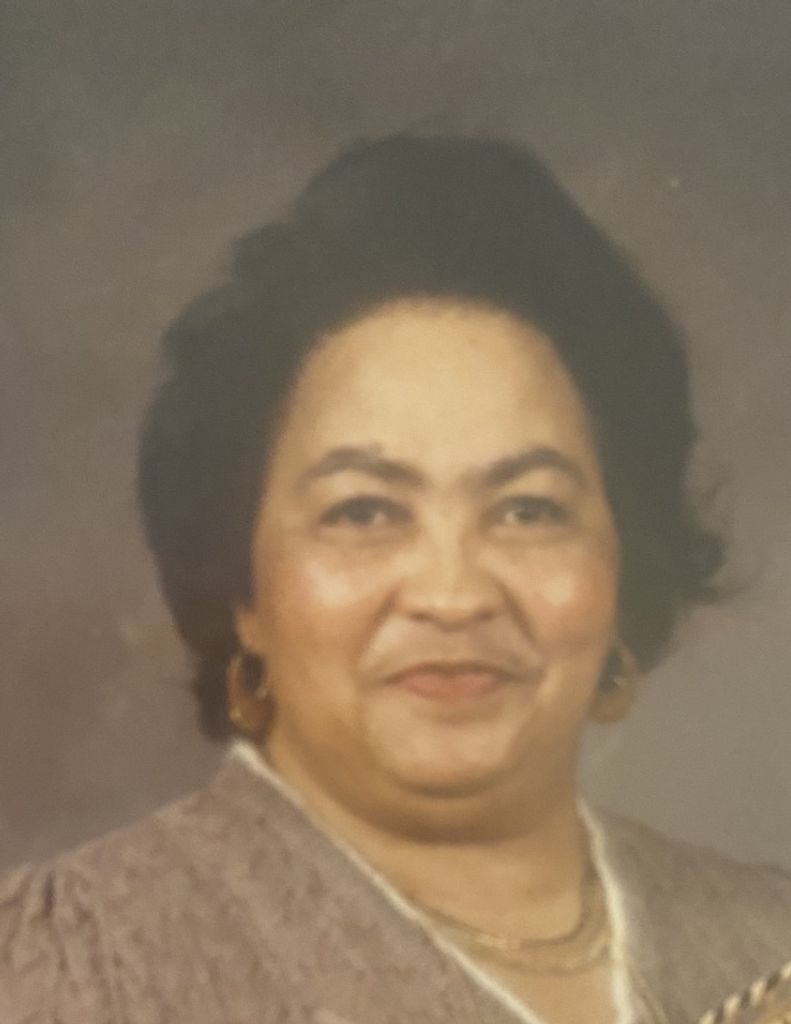 Elizabeth Irby Vaught Profile Photo