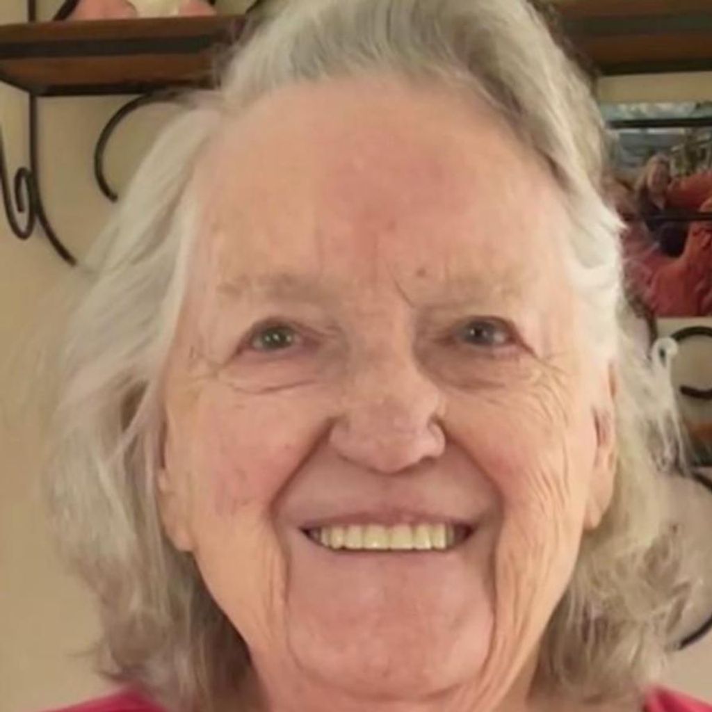 Barbara L Tetreault