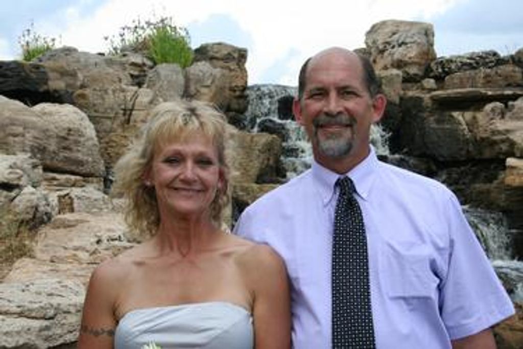 Mandy And Brad Titze Profile Photo