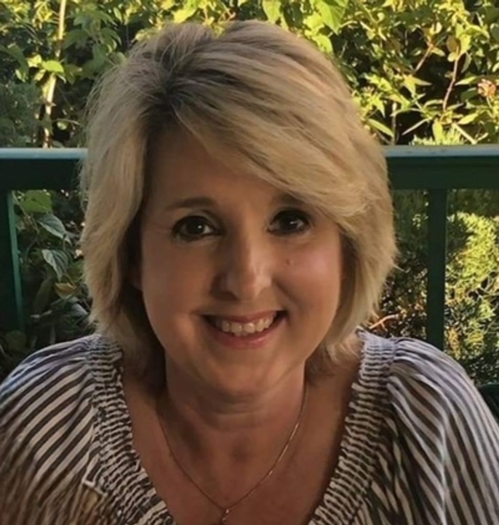 Dana Mccraw Profile Photo