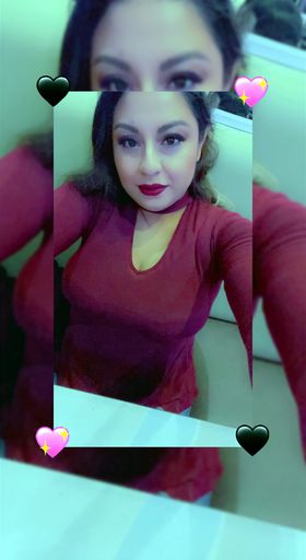 Karen Lizbeth Medellin photo gallery thumbnail 181 of 204