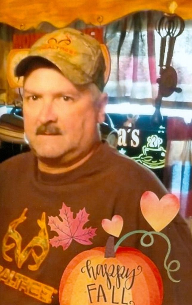 Tommy Wallace Profile Photo