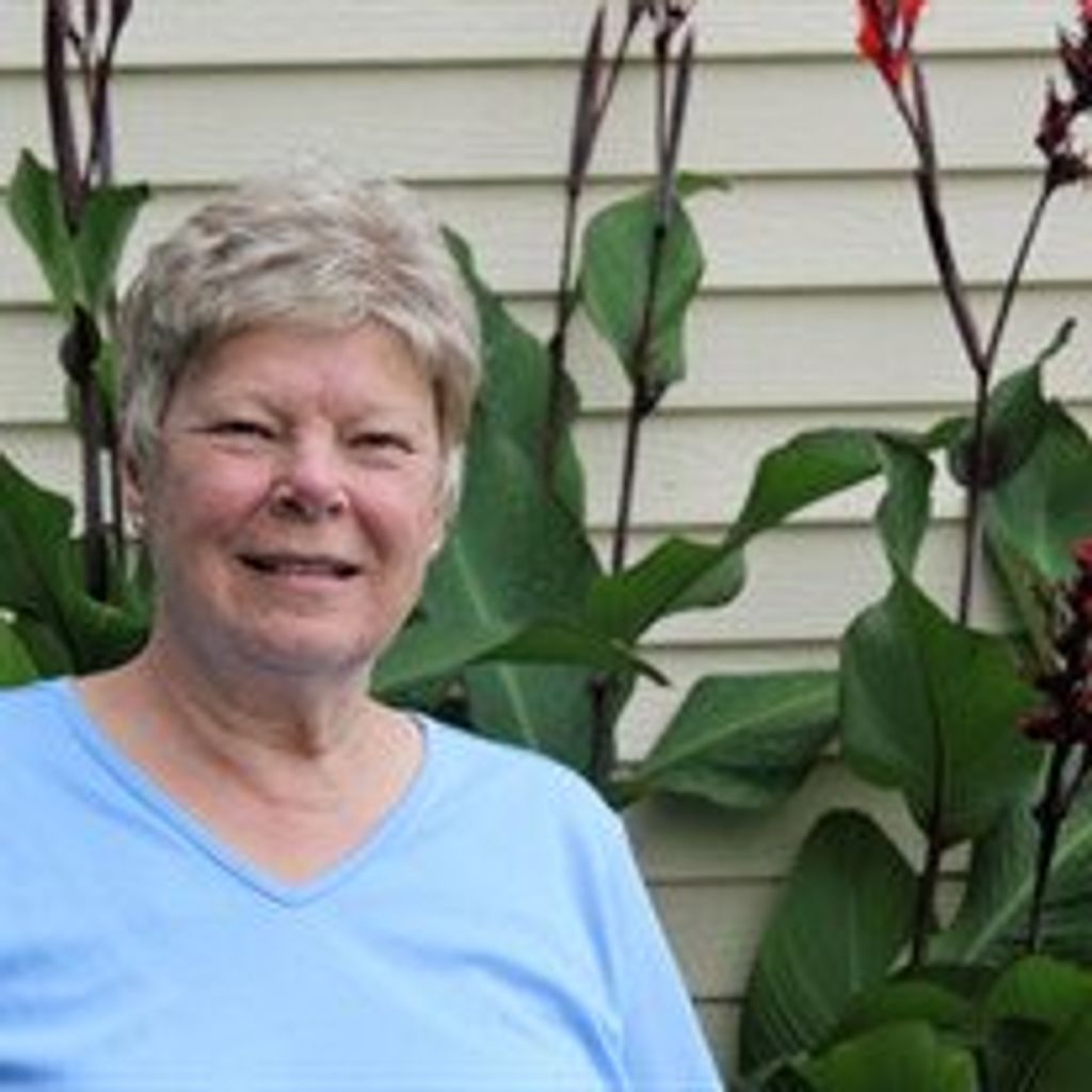 Lois  Myrtle Scharpen
