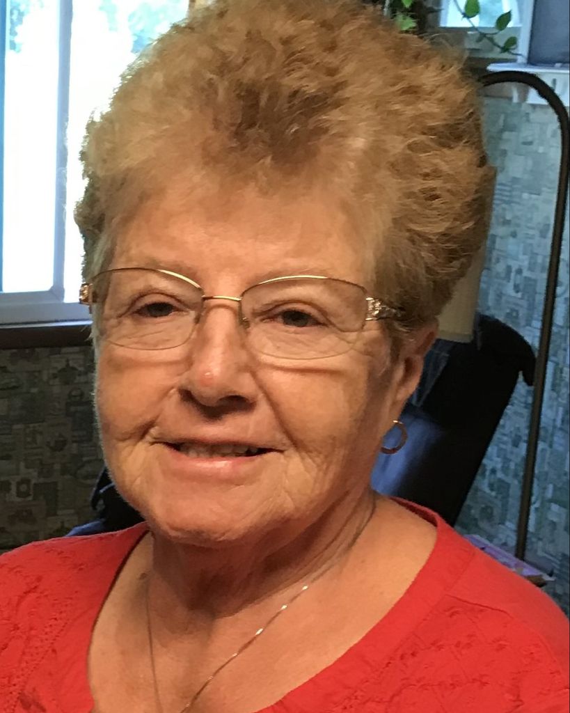 Barbara Joan Daniecki