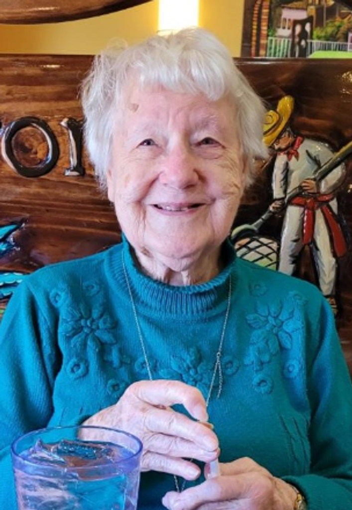 Lois J Turyonas