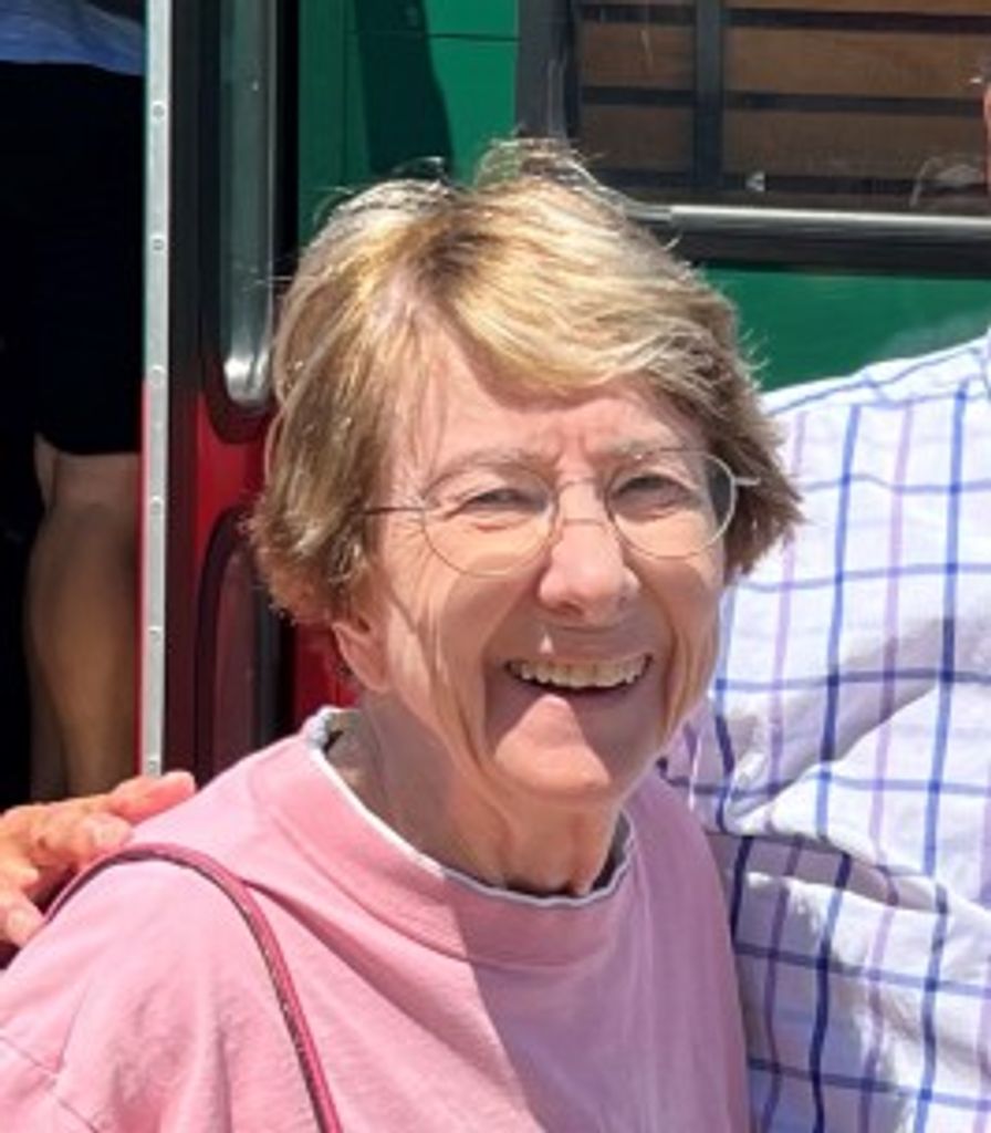 Joan Devera Profile Photo