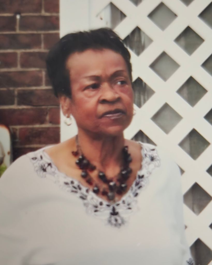 Reva Mae Smith Profile Photo