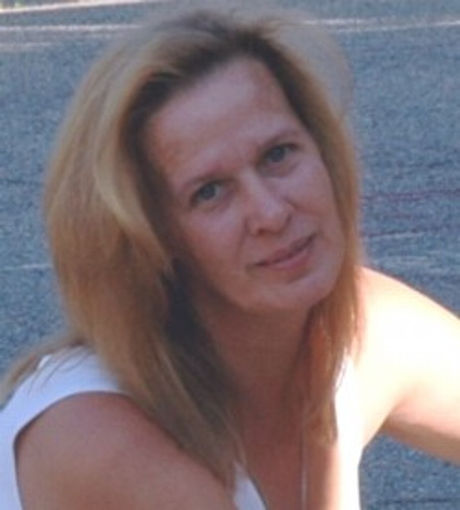 Tracie Carriere