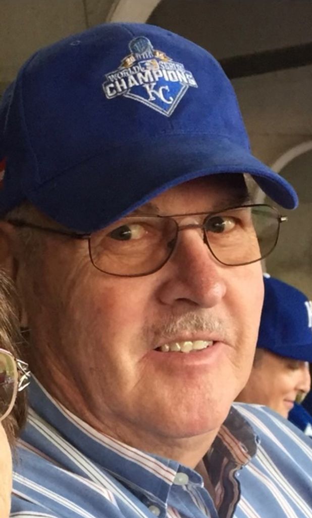 Roger Eugene Holuska Profile Photo