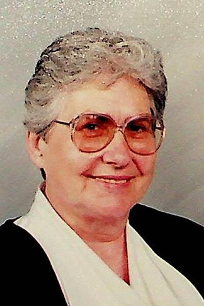 Hedwig Nees Profile Photo