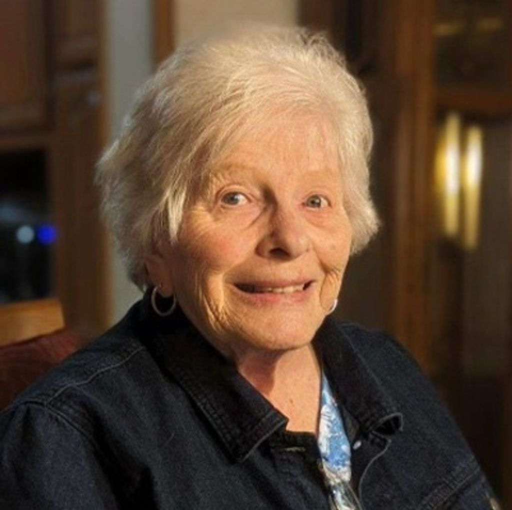 Maxine Lois Cramblitt