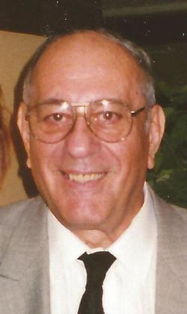 Crescenzo (Tom) Desena