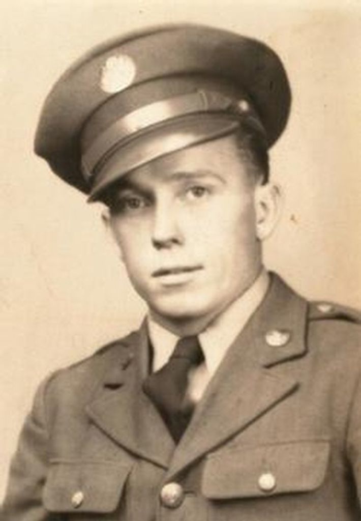 Warren "Shorty" Edgar Willis Profile Photo