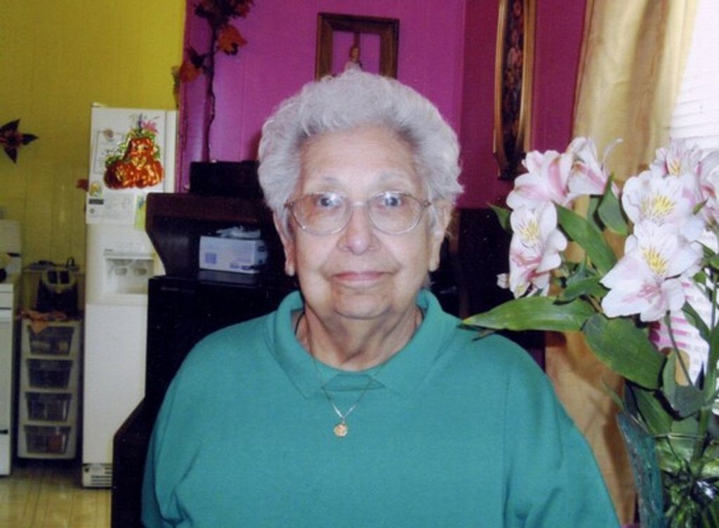 Juana D Estrada