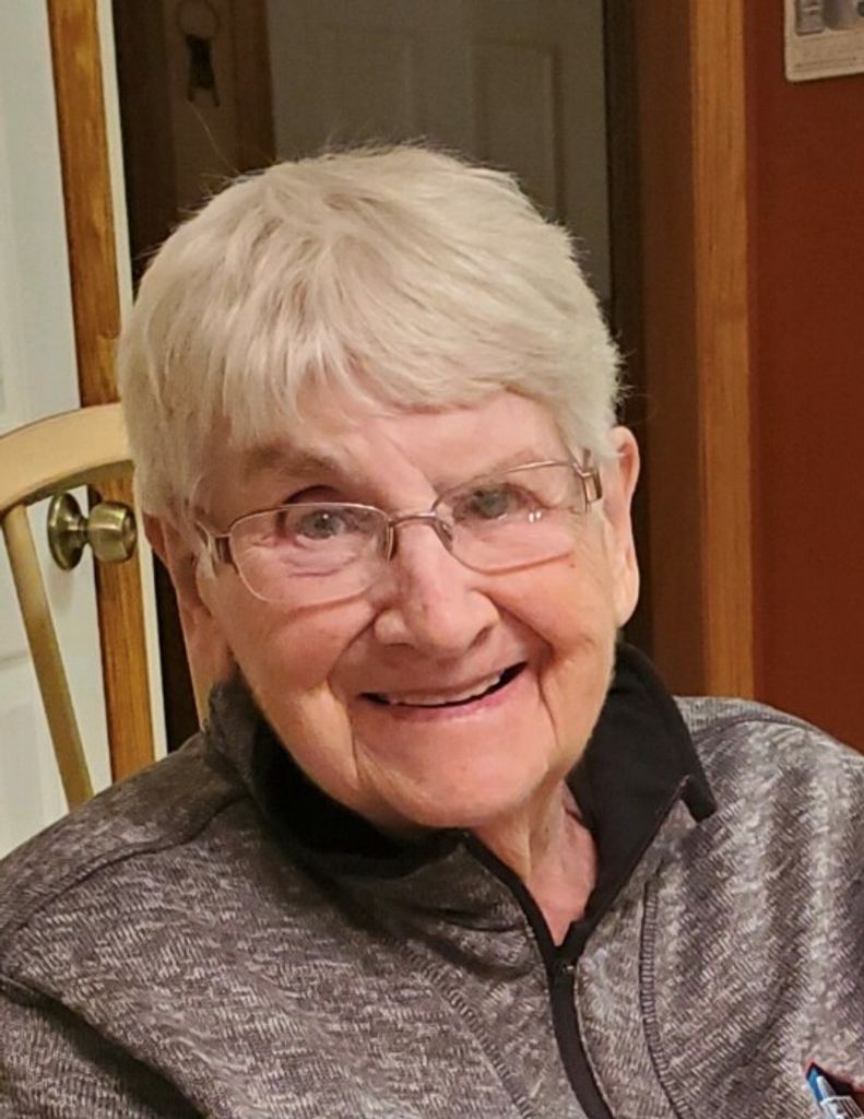 Catherine "Kay" (Cuthbertson)  Hinchman Profile Photo