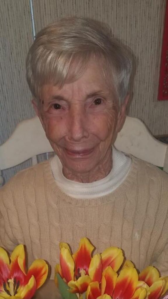 Octavia (Lanier)  Smith Profile Photo
