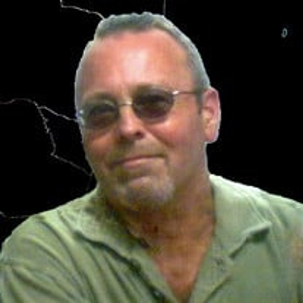 Charles "Chuck" Hunt