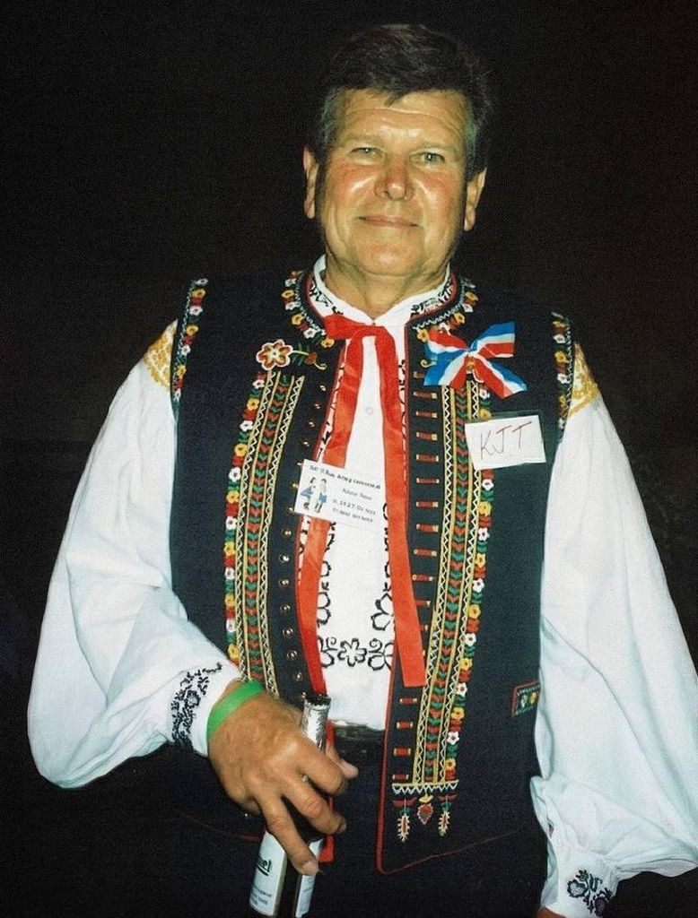 Robert Leon Slovak Profile Photo