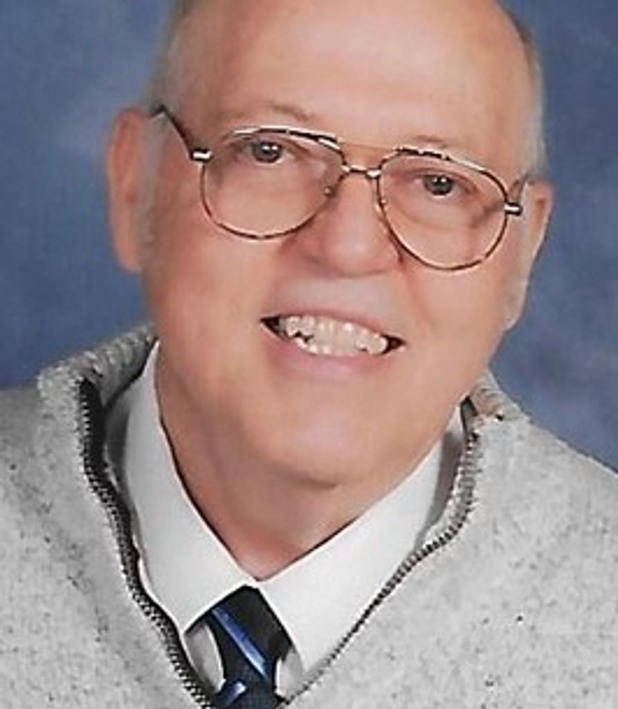 Gary Lloyd Profile Photo