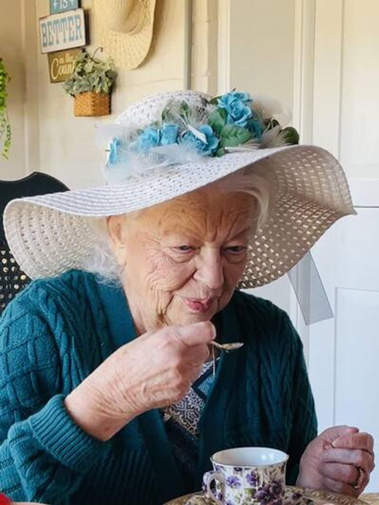 Lucy Ellen Lee Whetzel Profile Photo