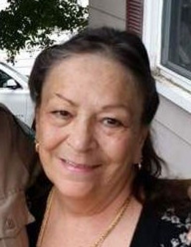 Ernestine Carullo (Crawford)  Mahoney Profile Photo
