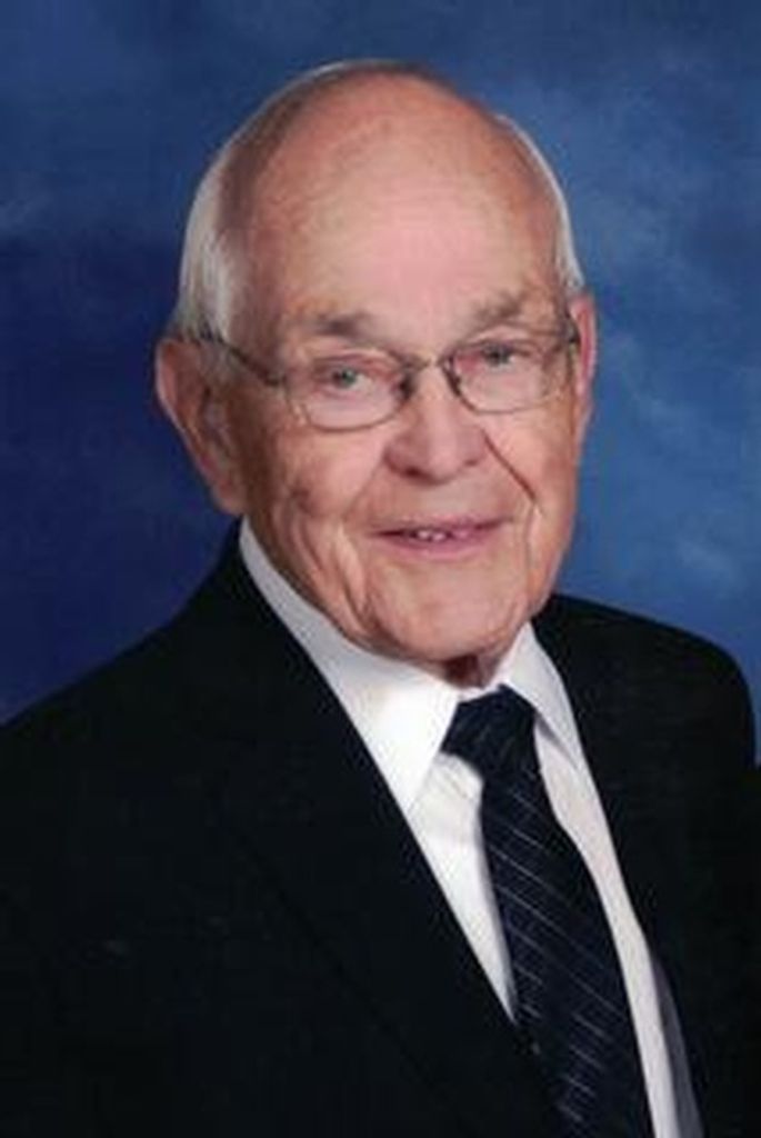 Lloyd D. Scarrow Profile Photo