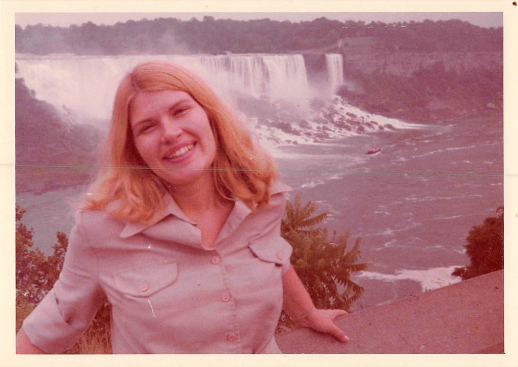 Mrs. Charlene Hoyt
