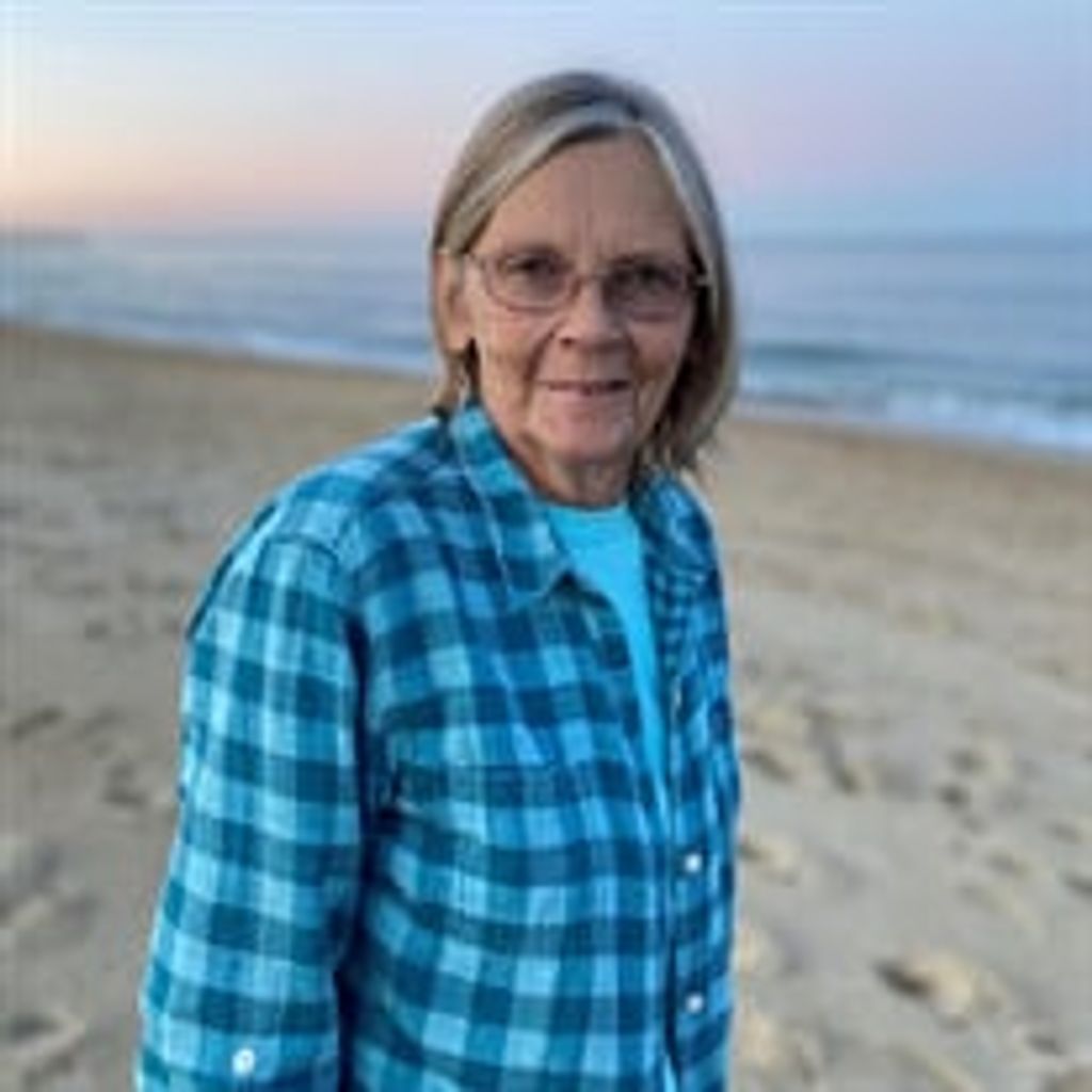 Cindy (Grandma Ninnie) Collins