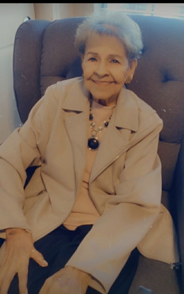 Eloise Velia Jimenez Profile Photo