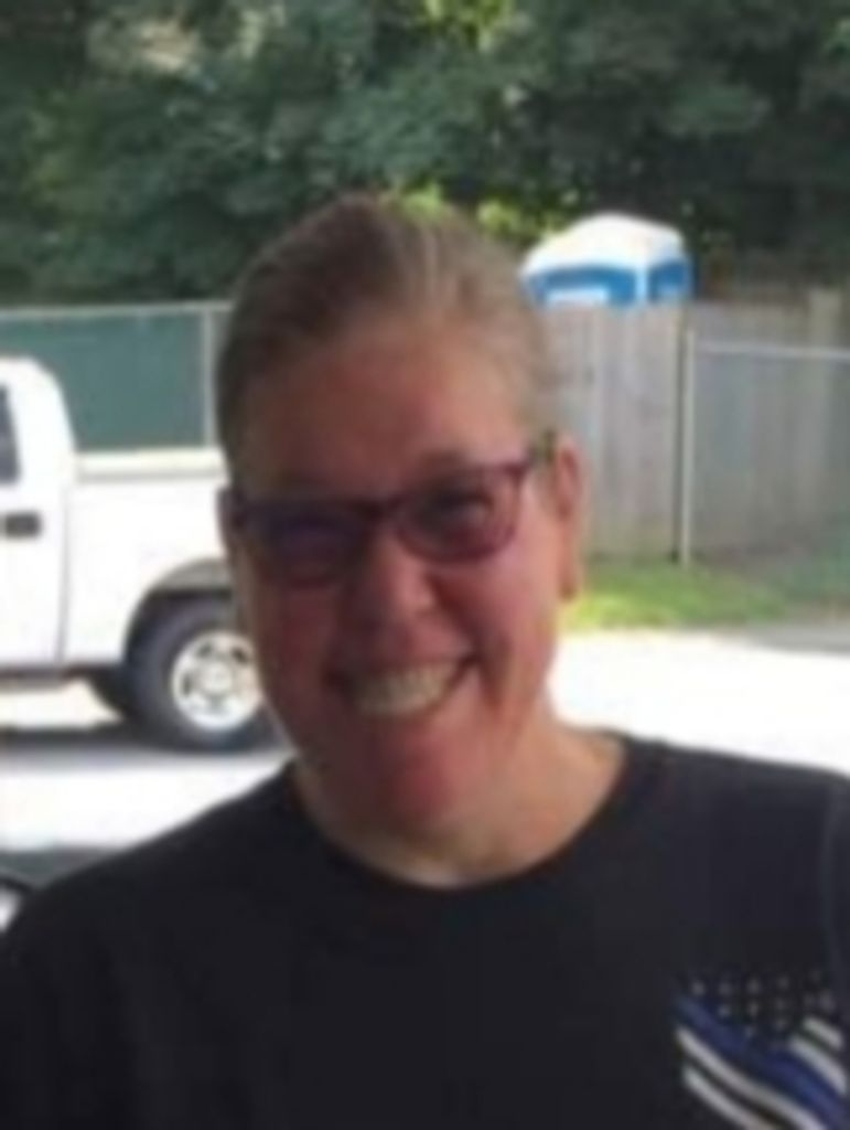 Mae Louise Emenheiser Profile Photo