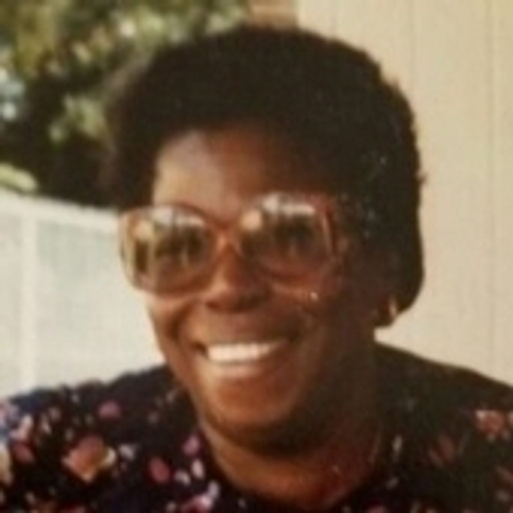Edna Dixon